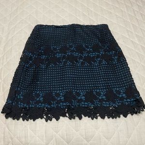 Loft petites size 6P skirt  beautiful black lace blue lining